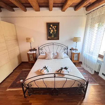 Arena Casa Ennio * Werona
